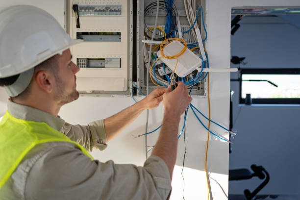 Best Licensed Electrician  in Parkston, SD